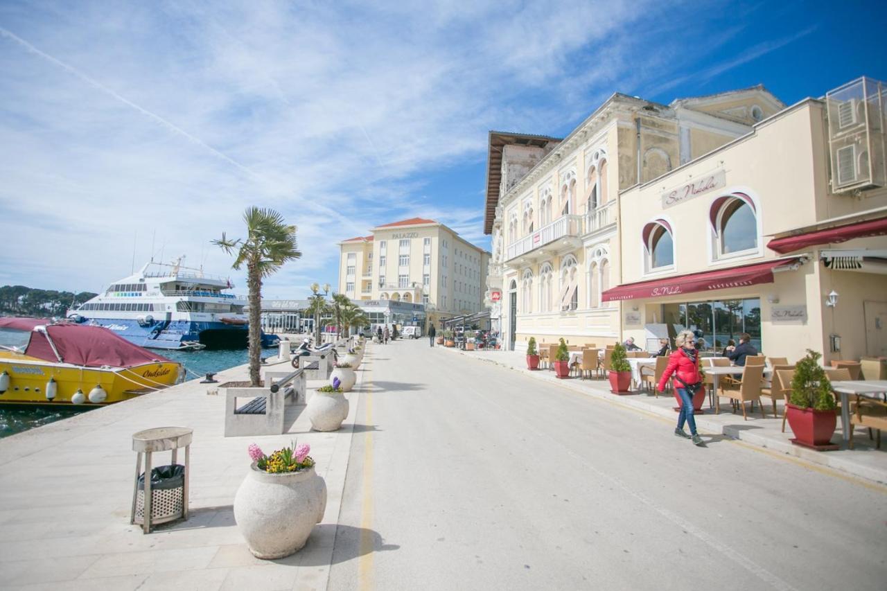 Apartments Simonetti Porec Exterior photo