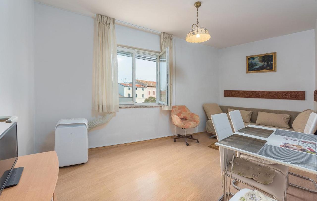 Apartments Simonetti Porec Exterior photo
